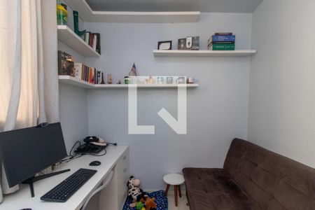 Quarto 1 de apartamento para alugar com 2 quartos, 45m² em Tristeza, Porto Alegre
