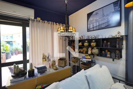 Sala/cozinha de casa à venda com 7 quartos, 280m² em Cidade Baixa, Porto Alegre