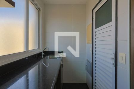 Cozinha de apartamento para alugar com 2 quartos, 77m² em vila da serra, Belo Horizonte