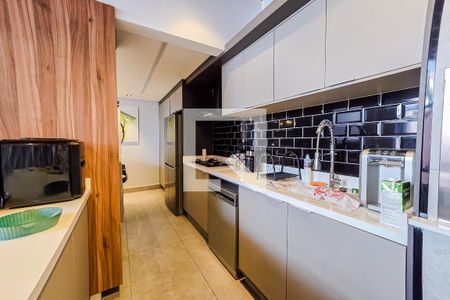 Cozinha de casa de condomínio à venda com 2 quartos, 127m² em Vila Metalúrgica, Santo André