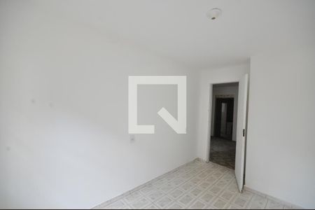 Quarto 2 de casa para alugar com 2 quartos, 35m² em Vila Medeiros, São Paulo