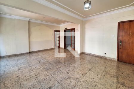 Sala de apartamento à venda com 3 quartos, 135m² em Icaraí, Niterói