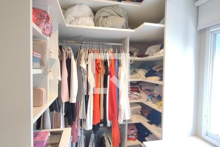 Closet da suíte 1 de apartamento à venda com 4 quartos, 302m² em Santa Maria, São Caetano do Sul