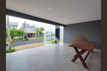 Casa de Condomínio à venda com 3 quartos, 280m² em Swiss Park, Campinas