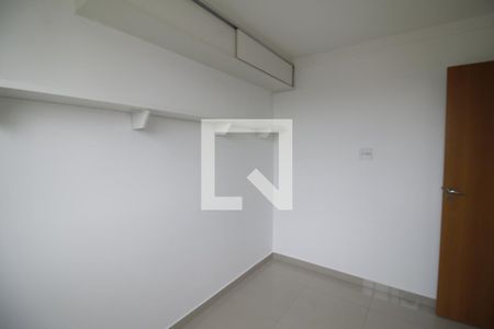 Quarto 1 de apartamento para alugar com 2 quartos, 50m² em Taquara, Rio de Janeiro