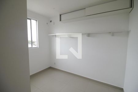 Quarto 1 de apartamento para alugar com 2 quartos, 50m² em Taquara, Rio de Janeiro