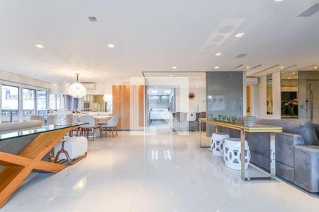 Apartamento à venda com 3 quartos, 244m² em Jardim Luzitania, São Paulo