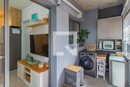 Varanda da Sala/Cozinha de apartamento à venda com 2 quartos, 41m² em Santo Amaro, São Paulo