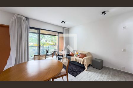 Sala e Cozinha de apartamento para alugar com 1 quarto, 42m² em Santo Amaro, São Paulo