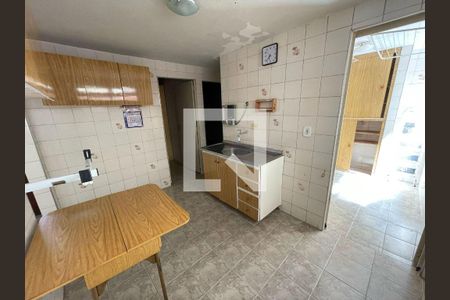Apartamento à venda com 2 quartos, 56m² em Itaquera, São Paulo