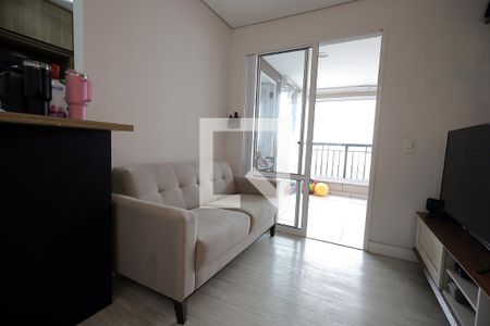 Sala de apartamento à venda com 2 quartos, 64m² em Vila Curuçá, Santo André