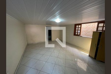 Casa à venda com 4 quartos, 300m² em Penha de França, São Paulo