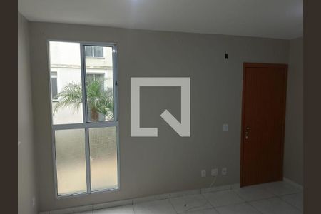 Sala de apartamento para alugar com 2 quartos, 45m² em Estância Guatambu, Itaquaquecetuba