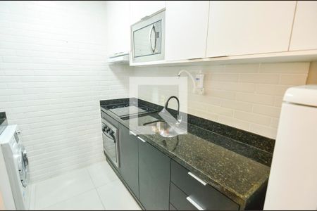 Cozinha de kitnet/studio para alugar com 1 quarto, 31m² em Santo Cristo, Rio de Janeiro
