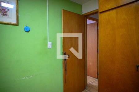 Quarto 1 de apartamento para alugar com 2 quartos, 50m² em Vila Água Funda, São Paulo