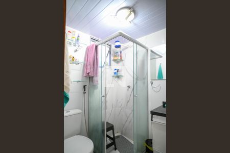 Banheiro de apartamento para alugar com 2 quartos, 50m² em Vila Água Funda, São Paulo