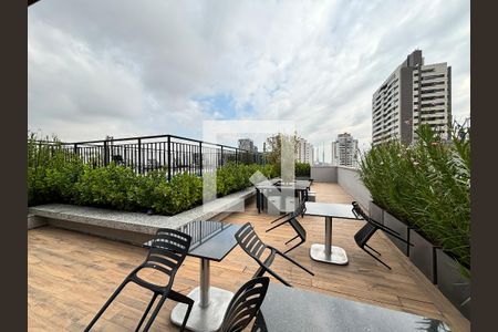 Piscina de apartamento para alugar com 1 quarto, 40m² em Pinheiros, São Paulo