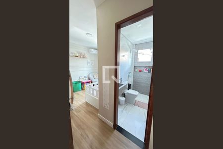 Banheiro da Suíte 2 de casa à venda com 2 quartos, 100m² em Camargos, Belo Horizonte