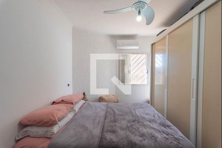 Suíte de casa à venda com 3 quartos, 360m² em Dic Iv (conjunto Habitacional Lech Walesa), Campinas