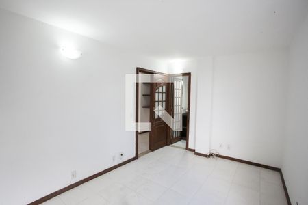 Quarto Suíte de apartamento para alugar com 1 quarto, 50m² em Tanque, Rio de Janeiro