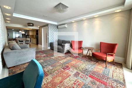 Sala de apartamento para alugar com 3 quartos, 160m² em Centro, Florianópolis