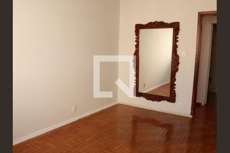 Quarto 1 de casa para alugar com 3 quartos, 100m² em Setor Central, Goiânia