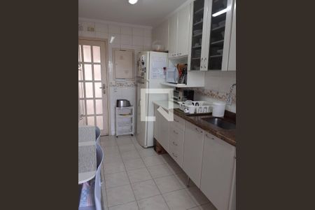 Cozinha de apartamento para alugar com 2 quartos, 73m² em Vila Gumercindo, São Paulo