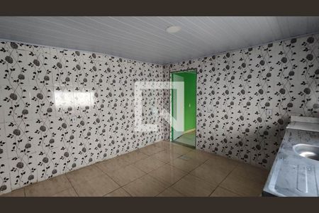 Casa para alugar com 1 quarto, 40m² em Vila Santa Helena, Poá