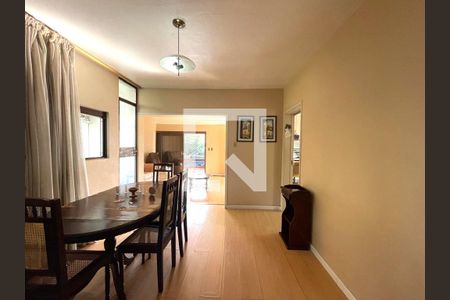Casa à venda com 3 quartos, 180m² em Fião, São Leopoldo