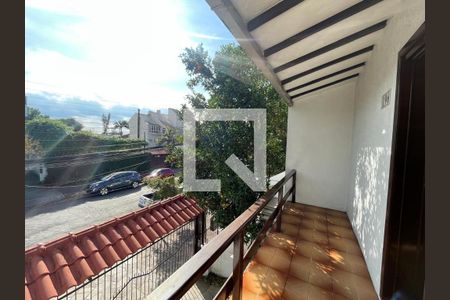 Casa à venda com 3 quartos, 180m² em Fião, São Leopoldo
