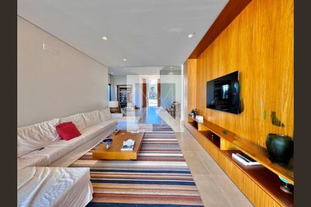 Casa de Condomínio à venda com 4 quartos, 530m² em Sousas, Campinas