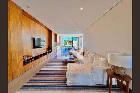 Casa de Condomínio à venda com 4 quartos, 530m² em Sousas, Campinas