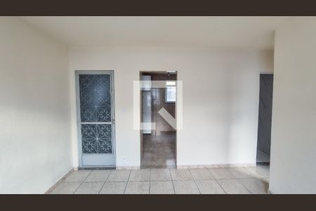 Sala de apartamento para alugar com 2 quartos, 45m² em Olaria, Rio de Janeiro