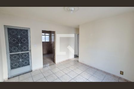 Sala de apartamento para alugar com 2 quartos, 45m² em Olaria, Rio de Janeiro