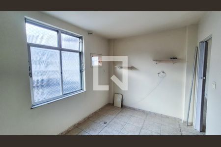 Quarto 1 de apartamento para alugar com 2 quartos, 45m² em Olaria, Rio de Janeiro