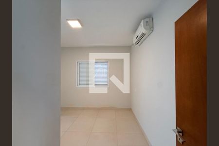 Casa de Condomínio para alugar com 3 quartos, 220m² em Swiss Park, Campinas