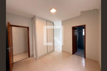Casa de Condomínio para alugar com 3 quartos, 220m² em Swiss Park, Campinas