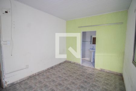 Suíte de casa para alugar com 3 quartos, 197m² em Vila Vitorio Mazzei, São Paulo