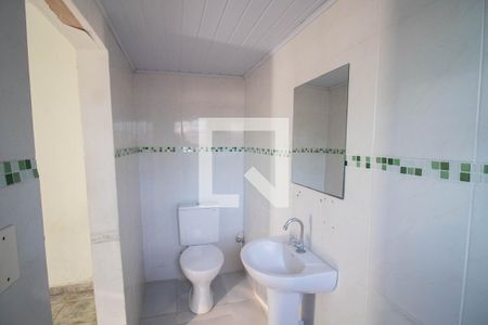 Banheiro da Suíte de casa para alugar com 3 quartos, 197m² em Vila Vitorio Mazzei, São Paulo