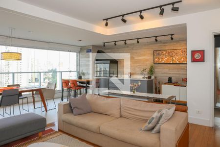 Sala e Varanda Gourmet de apartamento à venda com 4 quartos, 145m² em Vila Romana, São Paulo