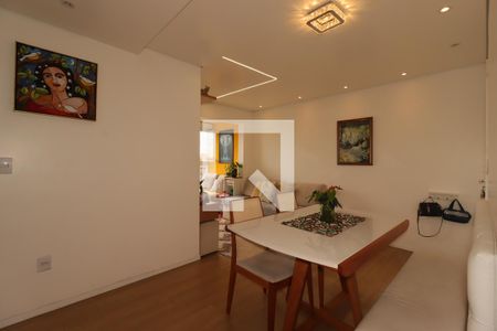 Sala de Jantar de apartamento à venda com 2 quartos, 54m² em Vila Scarpelli, Santo André