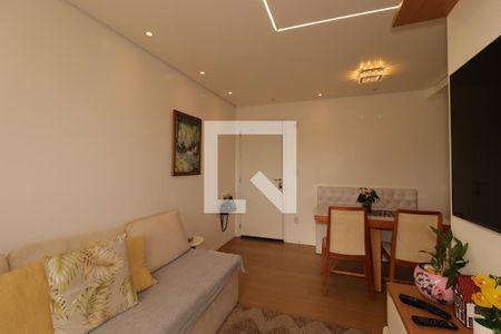Sala de apartamento à venda com 2 quartos, 54m² em Vila Scarpelli, Santo André