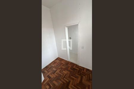 Quarto de apartamento para alugar com 3 quartos, 80m² em Botafogo, Rio de Janeiro