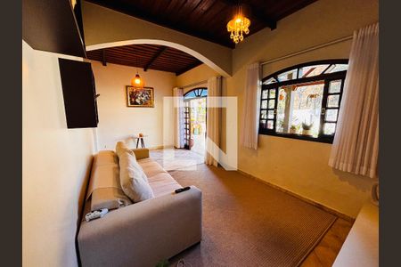 Casa à venda com 4 quartos, 500m² em Portal da Serra, Barueri