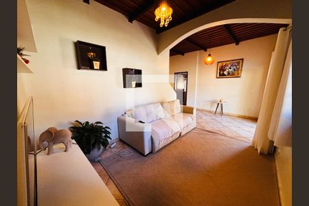 Casa à venda com 4 quartos, 500m² em Portal da Serra, Barueri