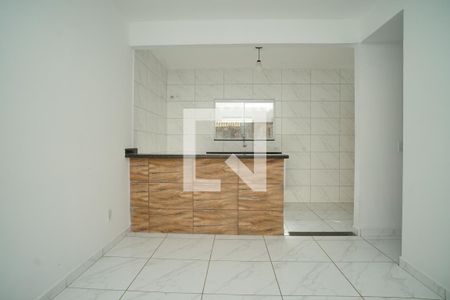 Sala de casa para alugar com 2 quartos, 70m² em Parque Nanci, Maricá