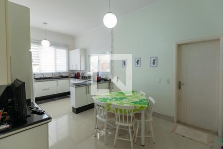 Cozinha de casa de condomínio à venda com 6 quartos, 630m² em Vila Hollândia, Campinas