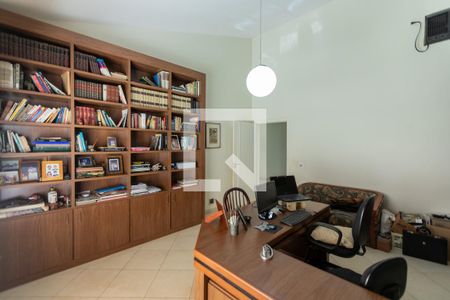 Escritório de casa de condomínio à venda com 6 quartos, 630m² em Vila Hollândia, Campinas