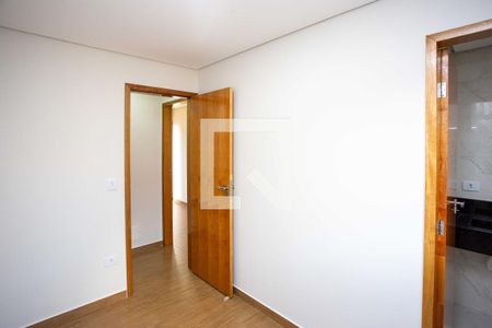 Quarto Suite 1 de casa de condomínio para alugar com 2 quartos, 66m² em Parque Sete de Setembro, Diadema