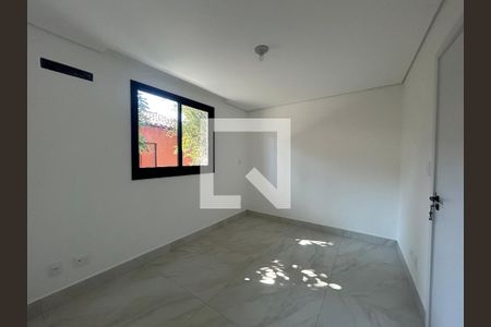 Casa para alugar com 3 quartos, 124m² em Planalto, Belo Horizonte